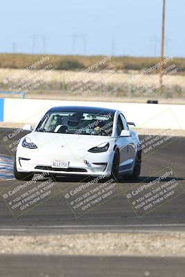 media/Nov-08-2025-Speed Ventures (Sat) [[1c7a6332f5]]/TC A/Session 3 (Turn 3)/